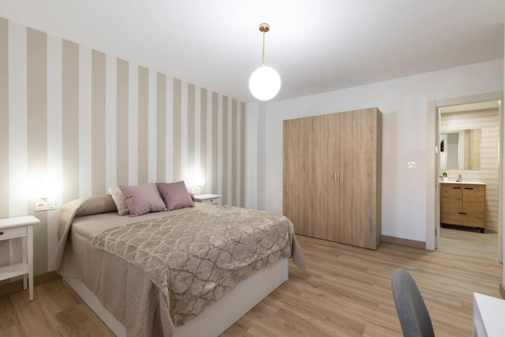 Appartement Neptuno Deluxe à Grenade Extérieur photo