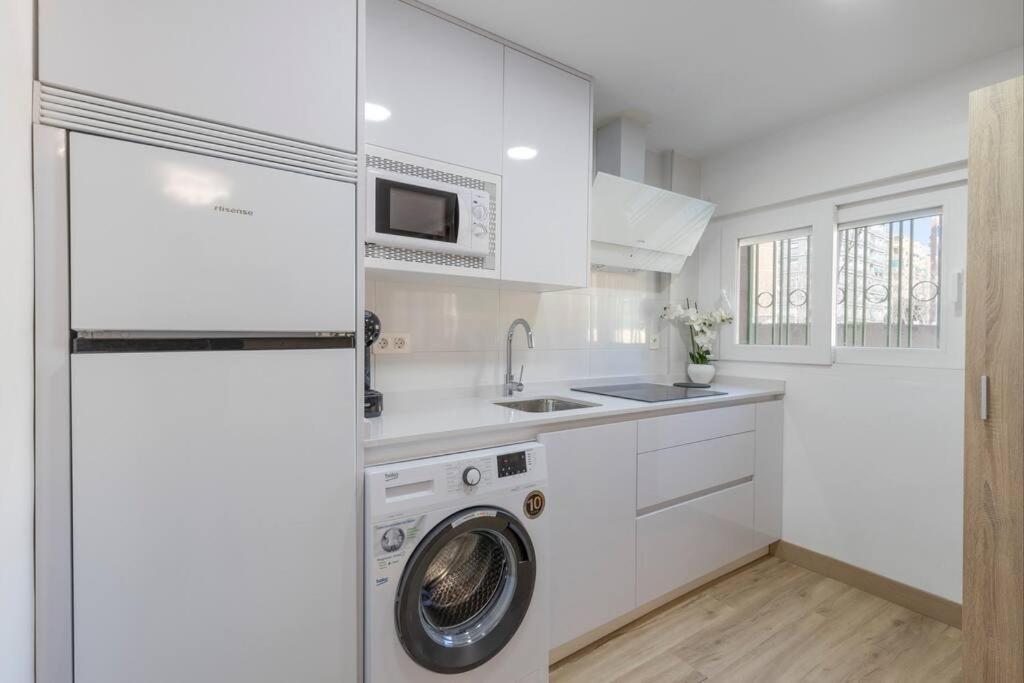 Appartement Neptuno Deluxe à Grenade Extérieur photo