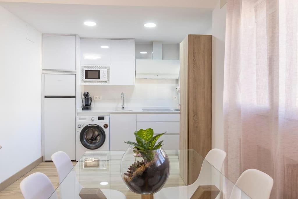 Appartement Neptuno Deluxe à Grenade Extérieur photo