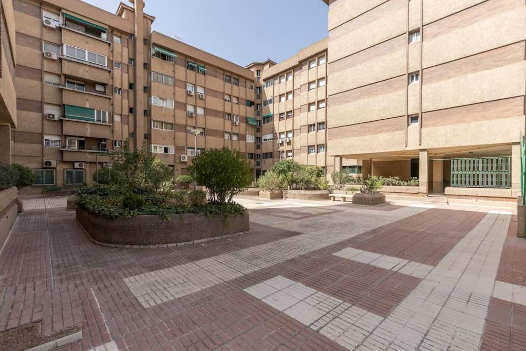Appartement Neptuno Deluxe à Grenade Extérieur photo